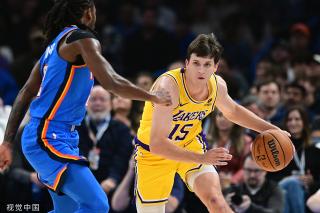 他进一步发 他进一步发